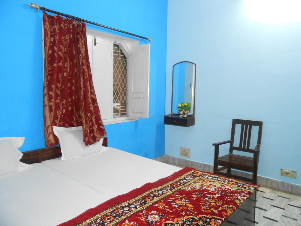 Elvis Guest House Varanasi Værelse billede